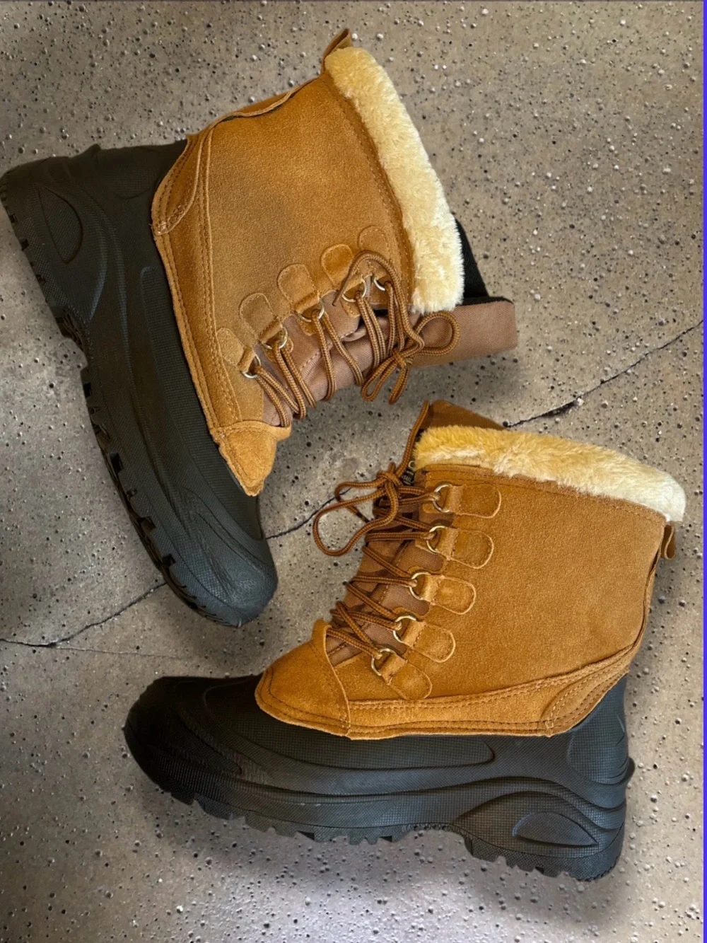 NWT Itasca Cedar II Women’s Size 10 Winter Duck Boots Buff Tan 3M Thinsulate